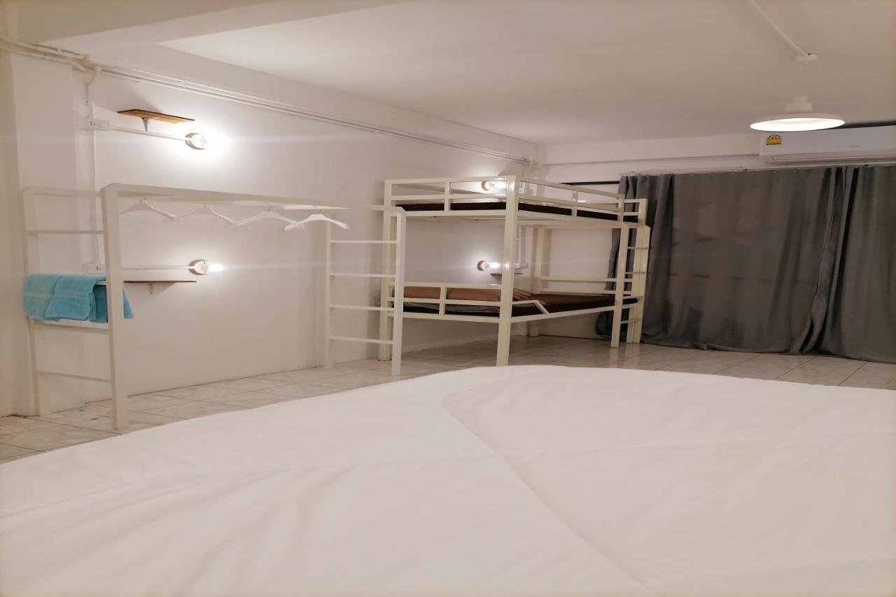 8 Sleeper Street Guesthouse Krabi town Kültér fotó